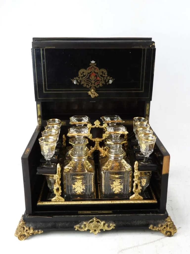 MOBILIER OBJETS DART